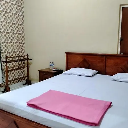 Prayogo Lama Family Gh Prawirotaman Yogyakarta Exterior photo