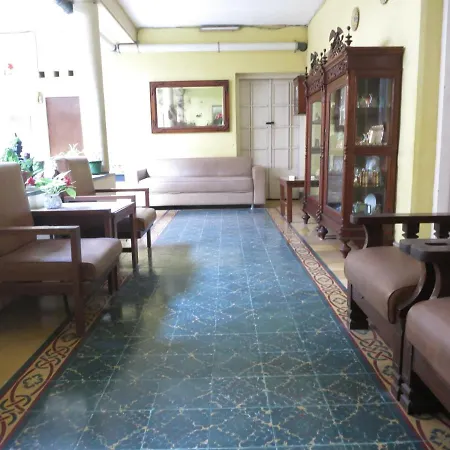Prayogo Lama Family Gh Prawirotaman Yogyakarta Exterior photo