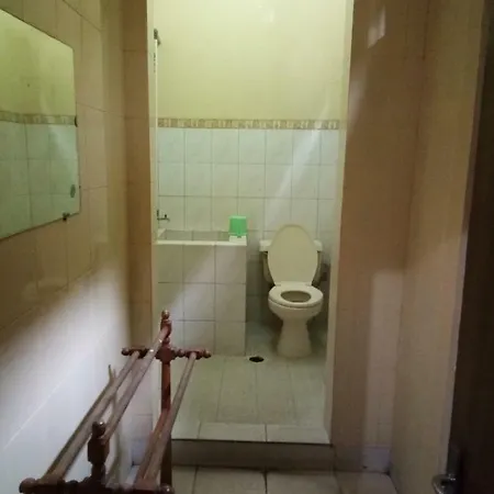 Prayogo Lama Family Gh Prawirotaman Yogyakarta Exterior photo